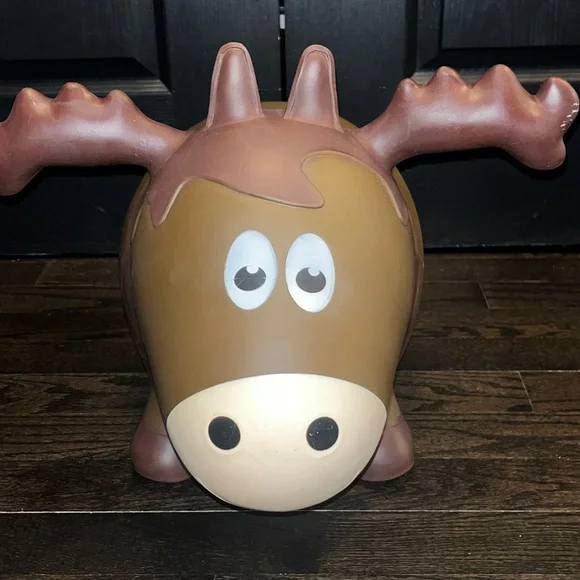 Wildlife Hoppers Inflatable Moose – Toddler Ride-On Bouncing Toy - Picture 6 of 10